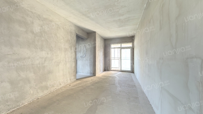 海景天域二手房实景图