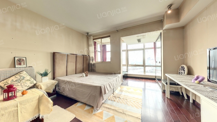 长安6号二手房实景图