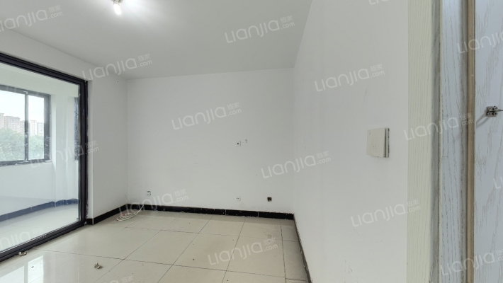 华川家园二手房实景图