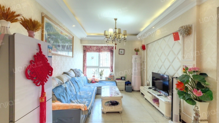 蓝谷小镇二手房实景图