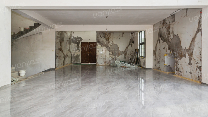 棕榈滩别墅二手房实景图