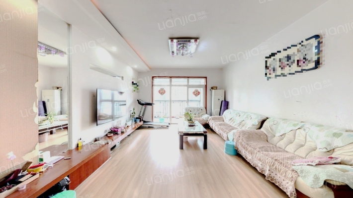 绿茵豪庭A区二手房实景图