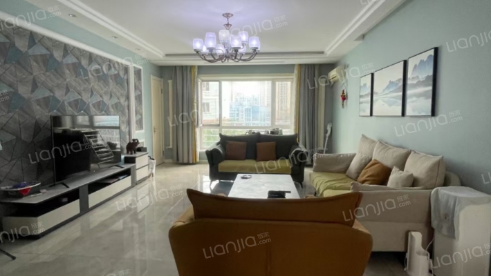 绿波华园二手房实景图