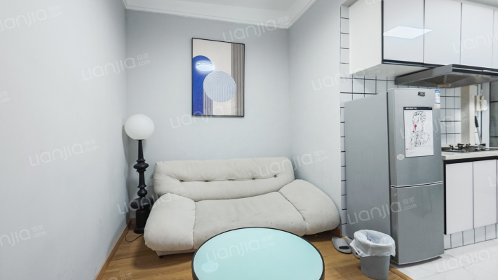 上钢四村二手房实景图