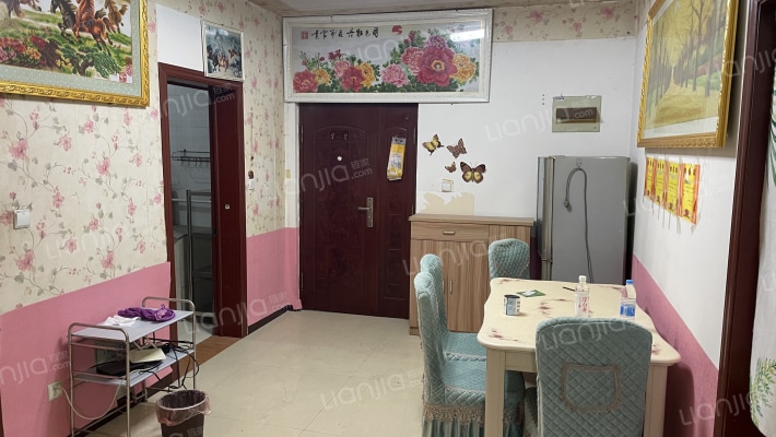 逸湖名家二手房实景图