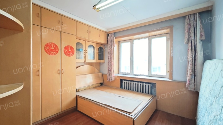 大方里街169号教师楼二手房实景图