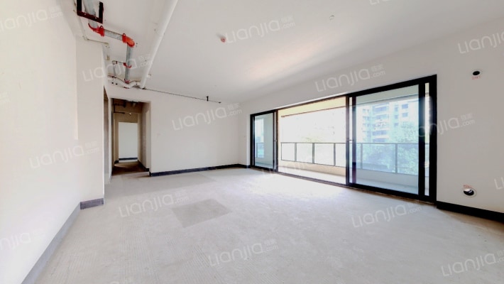 天空雲镜二手房实景图