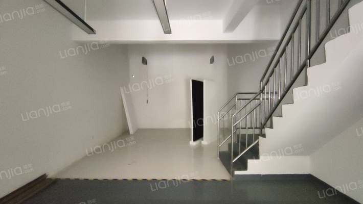 逸翠庄园二期二手房实景图