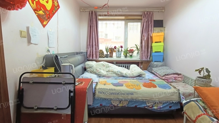 太莱街二手房实景图