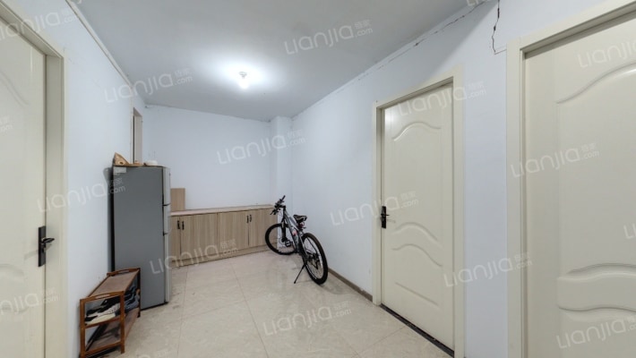 远洋湖墅二手房实景图