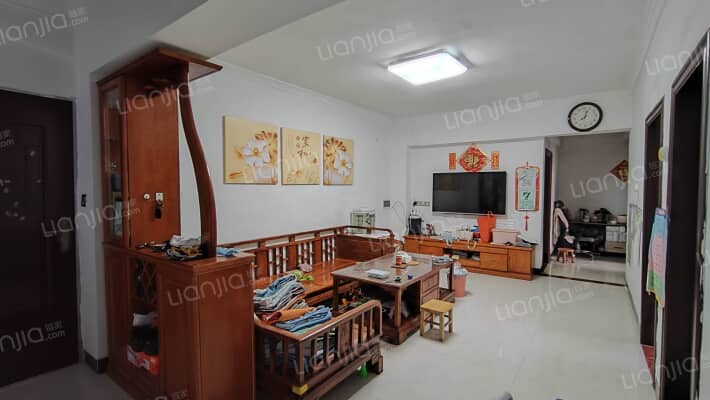 塘厦镇振华街二手房实景图