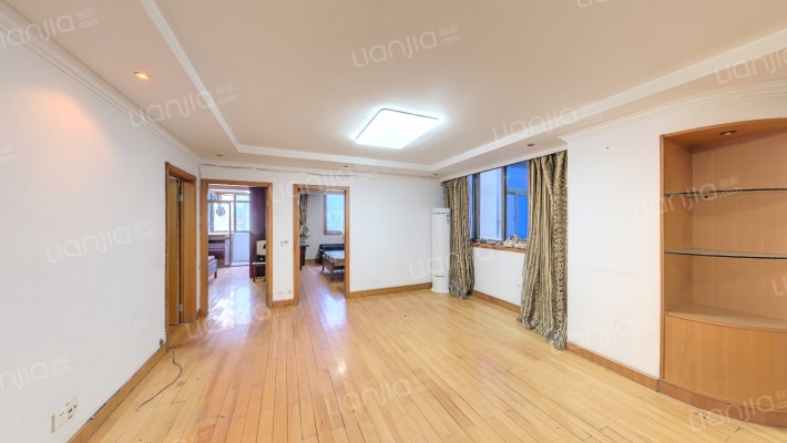 鸿雁公寓二手房实景图