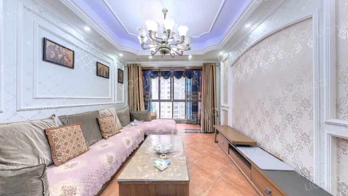 中渝春华秋实三期二手房实景图