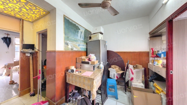 中南新村二手房实景图