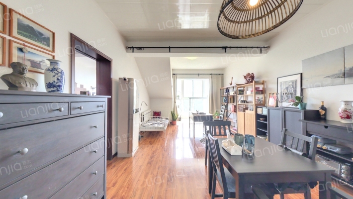 西山枫林四期二手房实景图