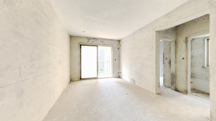 龙光城北四期二手房实景图