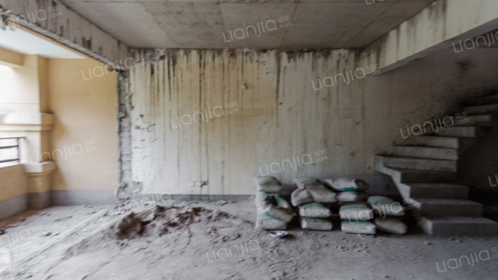 中央公园四组团二手房实景图