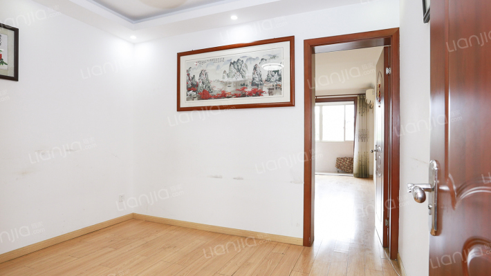 世界路99弄二手房实景图