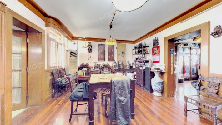 海鹏苑二手房实景图