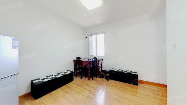 龙岸花园祥和苑二手房实景图