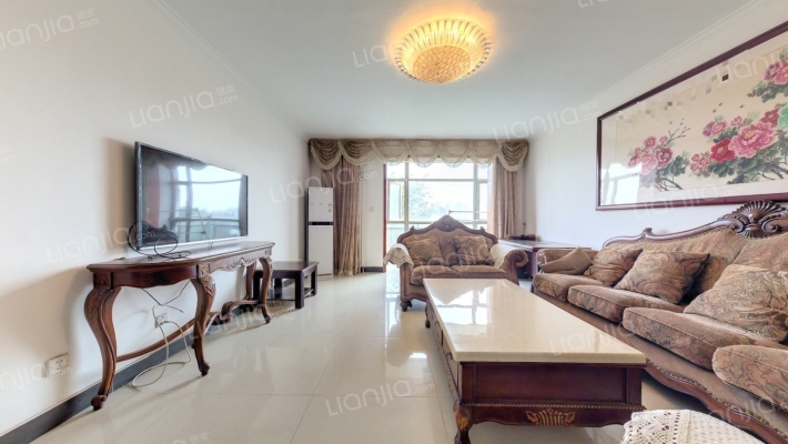 果岭小镇二手房实景图