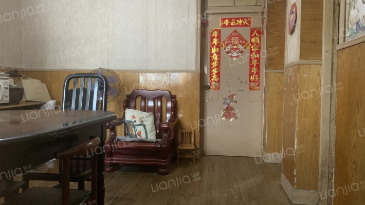 莲中一村二手房实景图