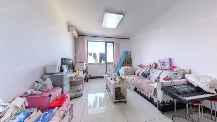 中加荣园北区二手房实景图