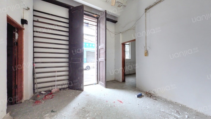 龙母庙街二手房实景图