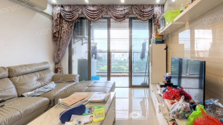 森美假日二手房实景图