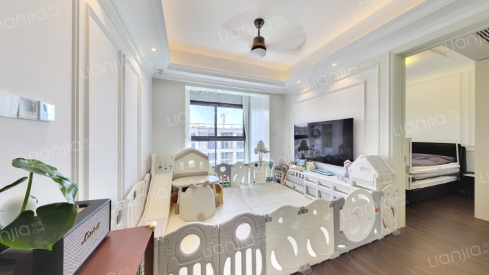 融创壹号公馆二手房实景图