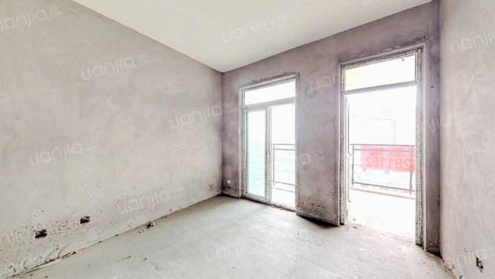 斌鑫馨福苑二手房实景图