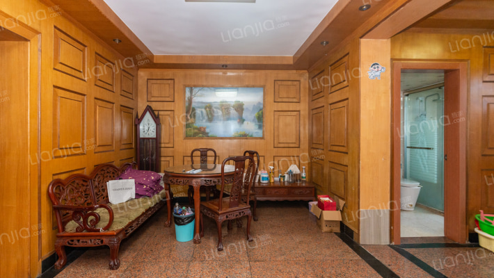 汇龙公寓二手房实景图