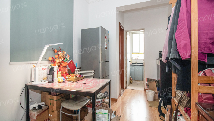 罗山三村二手房实景图