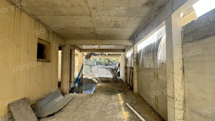 金阳新世界翡翠谷二手房实景图