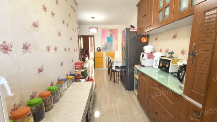 东民主大街二手房实景图