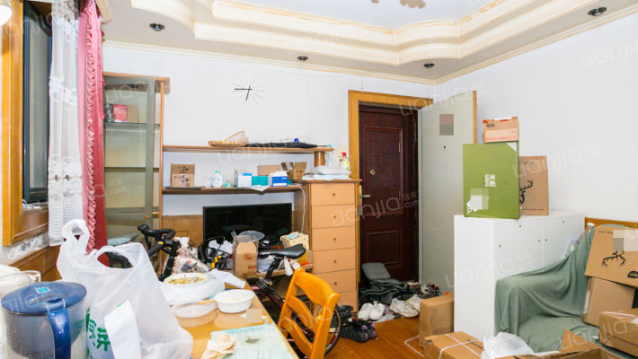 新灵小区二手房实景图