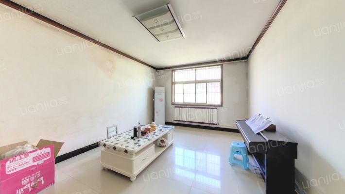 桃苑小区二手房实景图