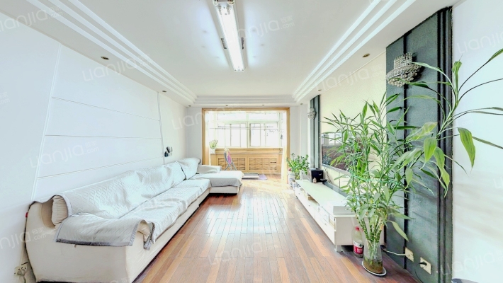 鲲鹏小区二手房实景图