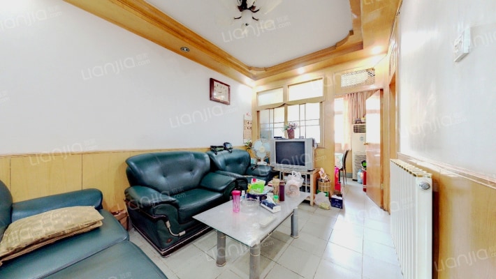 区委二小区二手房实景图