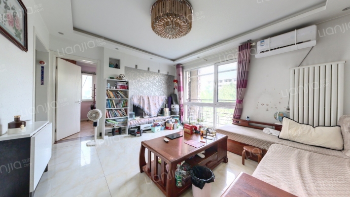 懿品府小区二手房实景图