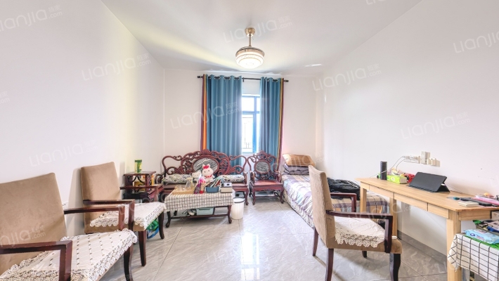 莲和楼二手房实景图