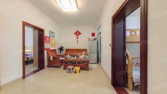 第十中学杏东校区二手房实景图