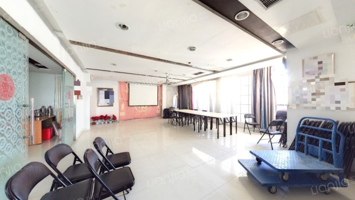 华都大厦二手房实景图