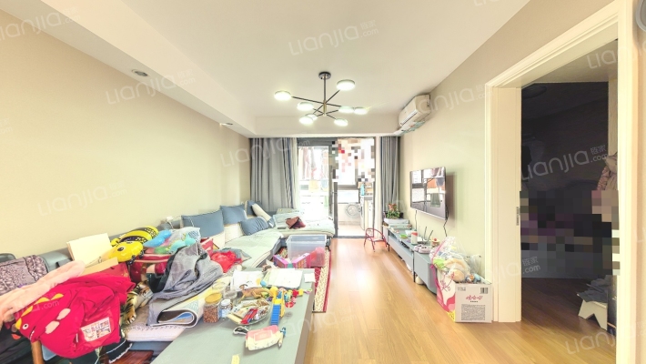 嘉誉山A区二手房实景图