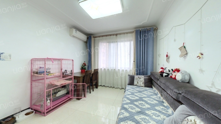 晶鑫华庭二手房实景图