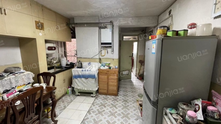 望河楼公寓小区二手房实景图