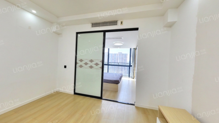 衡辰公寓二手房实景图