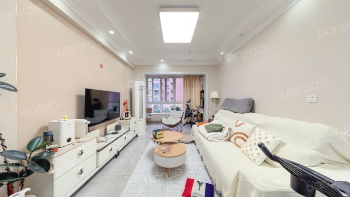 蜀镇金悦湖二手房实景图