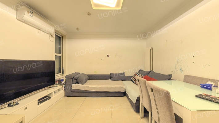 南海雅苑北区二手房实景图