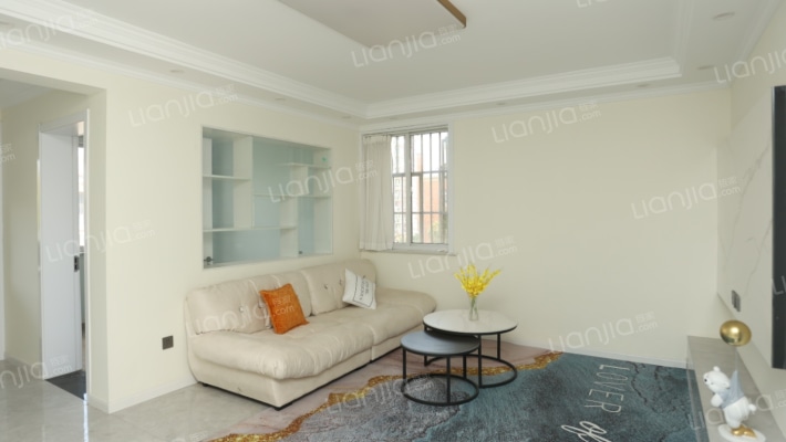 雅室小苑二手房实景图